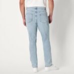 Amazon Essentials Men's Slim-Fit Jeans - Image 3