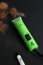 Andis Professional UltraEdge Super 2-Speed Detachable Blade Dog/Pet Clipper, Rotary Motor with Shatter-Proof Housing, Runs Calm & Silent, 14-Inch Cord, for All Dog Coats & Breeds, 120 Volts, Green - Image 5
