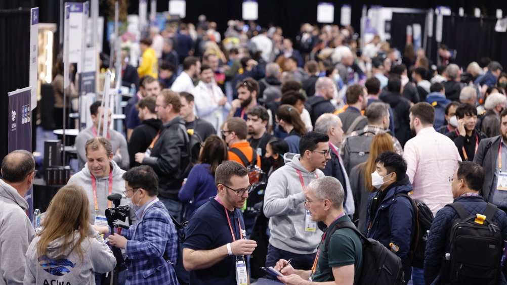 New Electronics - ‘An overabundance of gadgets and gizmos’