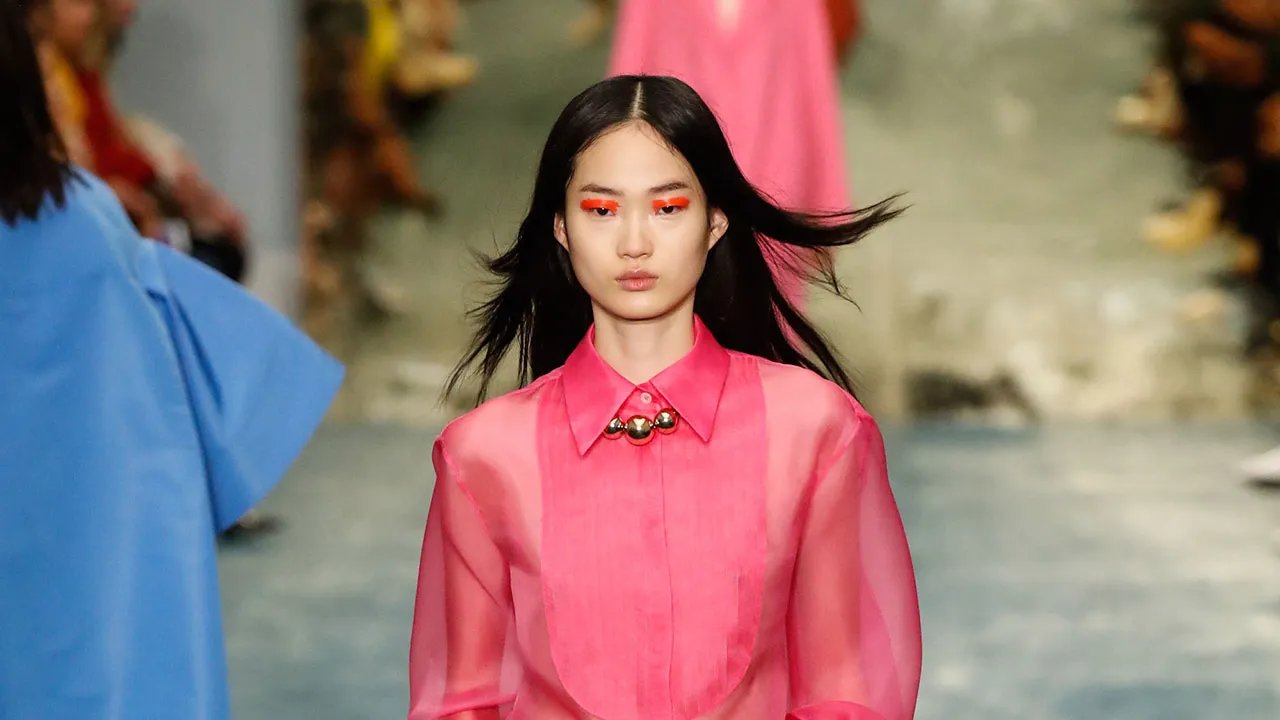 7 Blouse Trends That Instantly Upgrade Your Summer 2026 Wardrobe